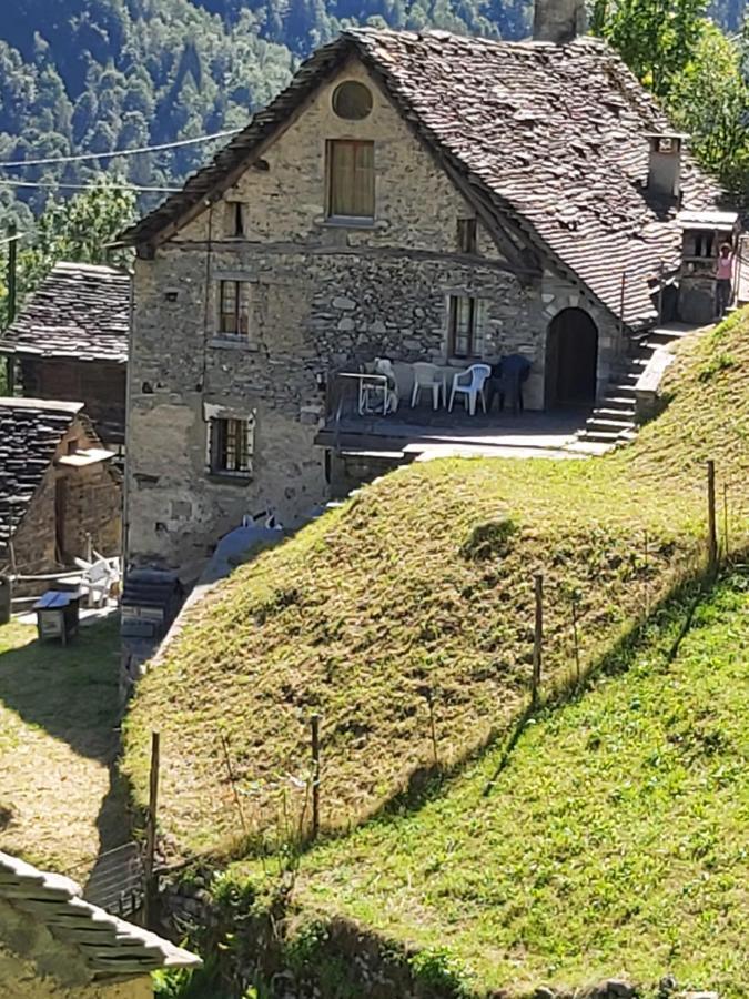 Вилла Tepilanti Cerentino Экстерьер фото